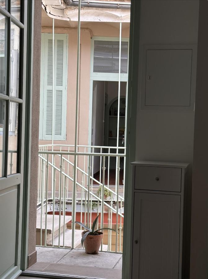 Le Petit Provencal Apartman Nîmes Kültér fotó